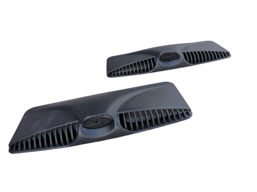 Воздухозаборник на машине