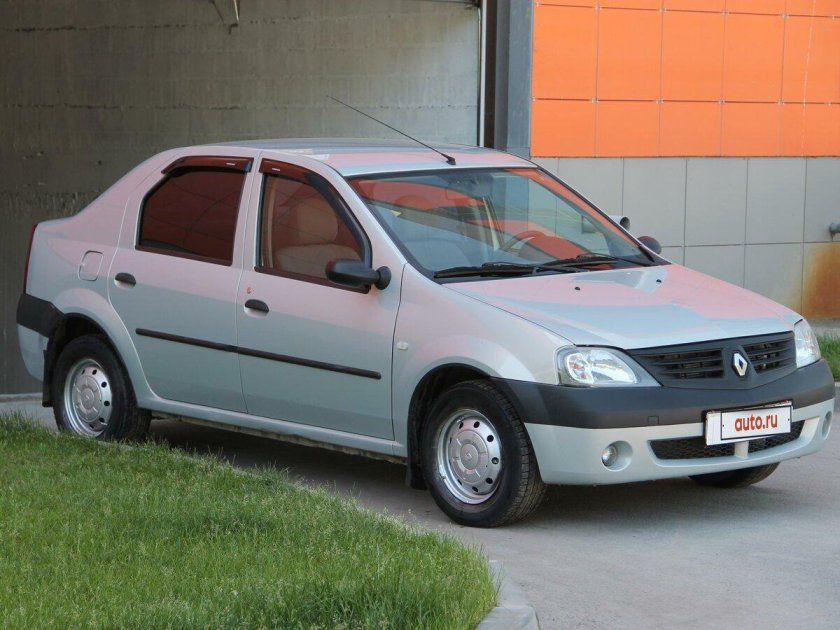 Рено Логан 2009