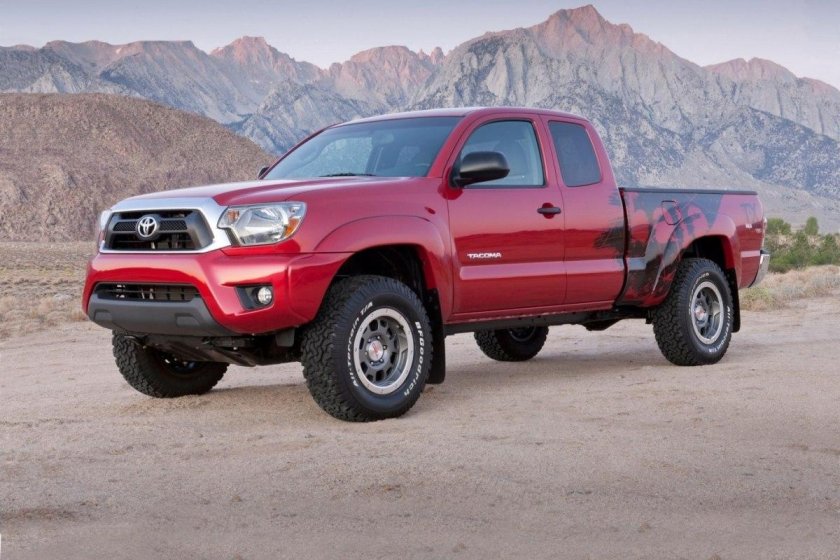 Тойота Такома 2015