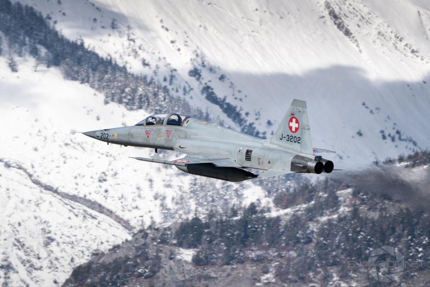 Военные самолет