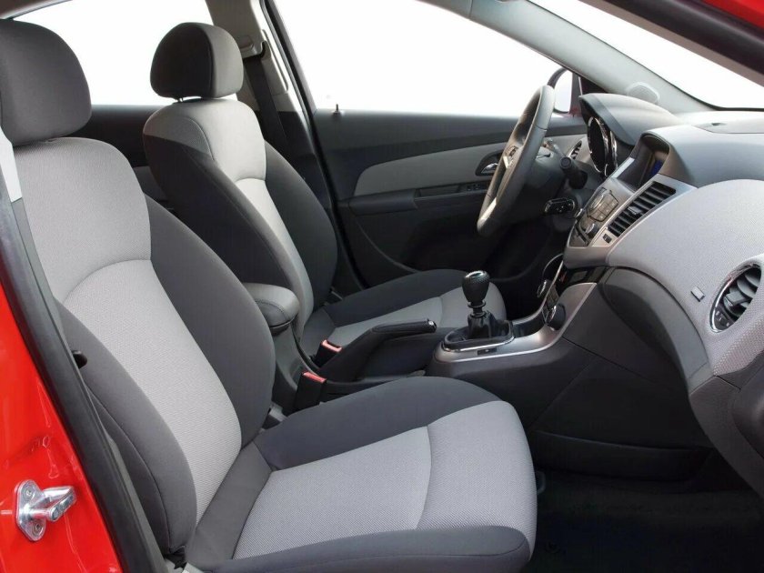 Шевроле круз 2012 салон