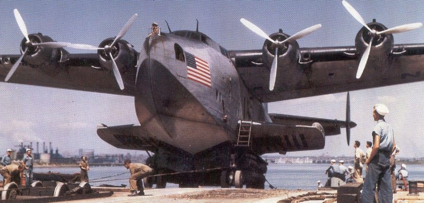 Самолет "летающая лодка" Boeing 314 Clipper