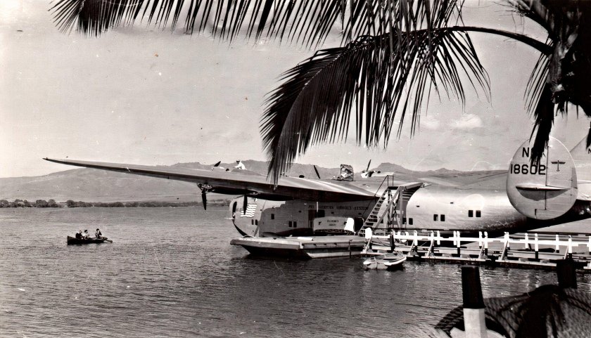 Самолет "летающая лодка" Boeing 314 Clipper