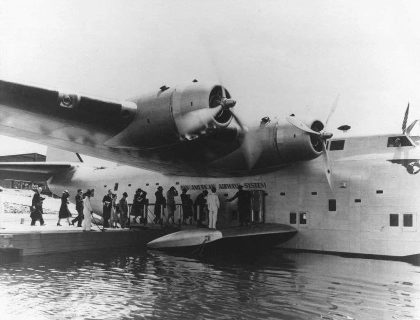 Самолет \ летающая лодка\ boeing 314 clipper