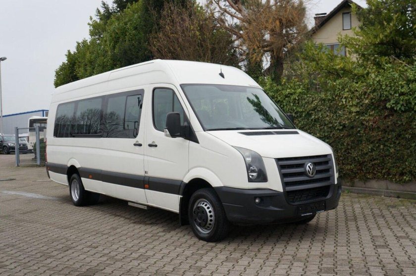 Крафтер пассажирский 2023