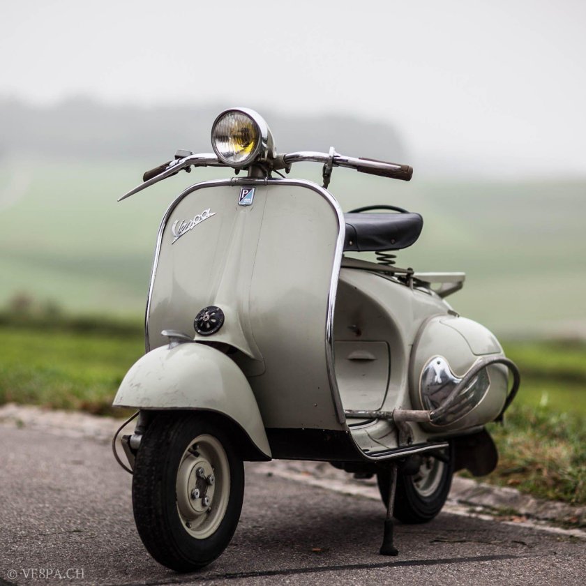 Веспа мотороллер