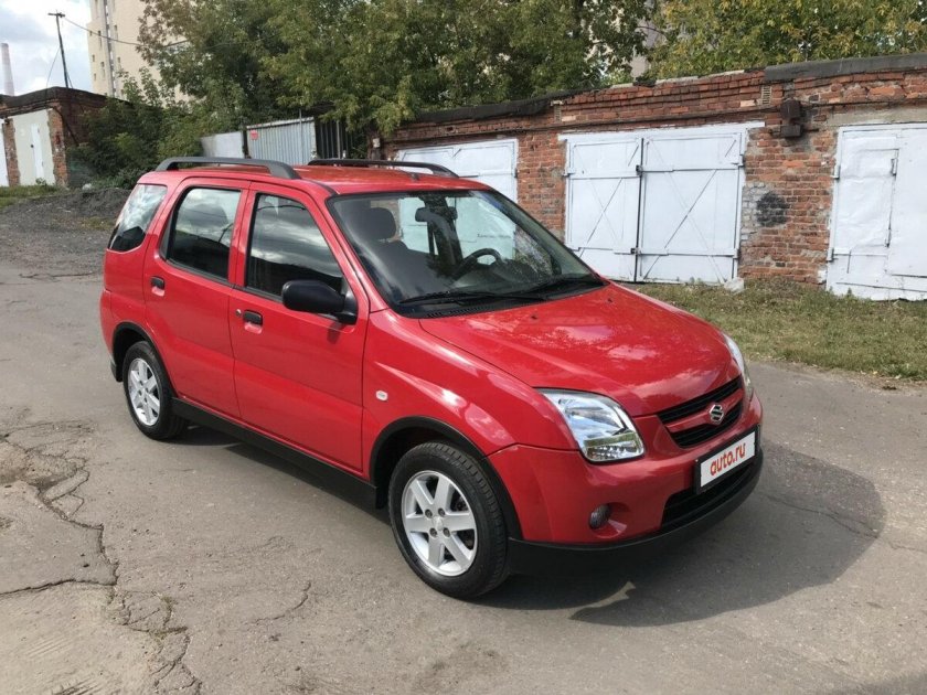 Сузуки Игнис 2004