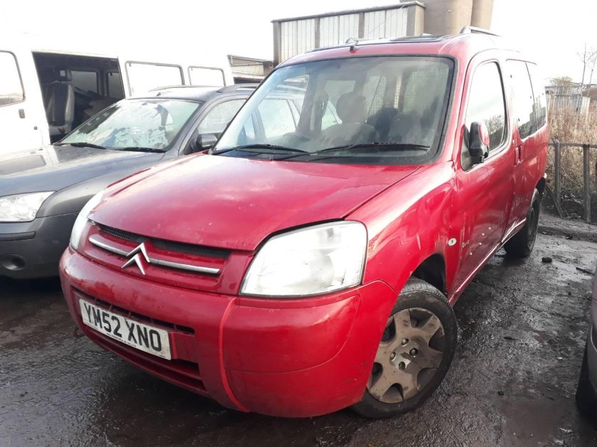 Купить запчасти на Берлинго в-9 в России