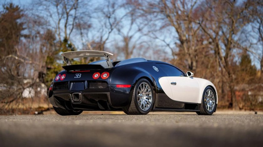 Bugatti veyron 16 4 grand sport vitesse