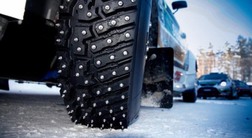 Раллийные шипованные шины Мишлен