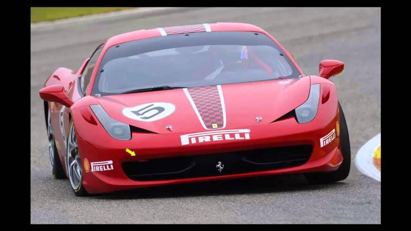 Феррари 458 2021