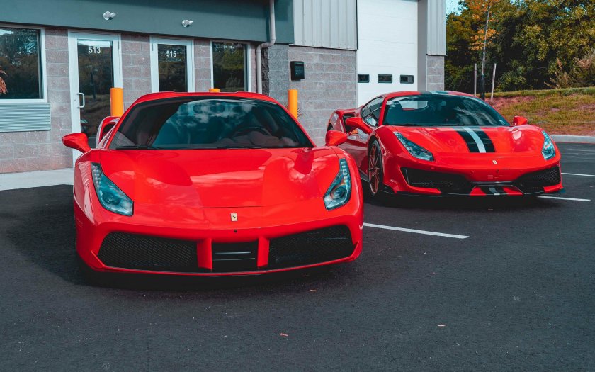 Феррари центр в Абу Даби