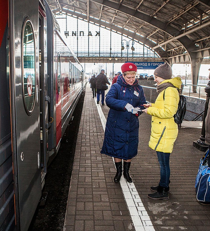 Поезд янтарь Калининград