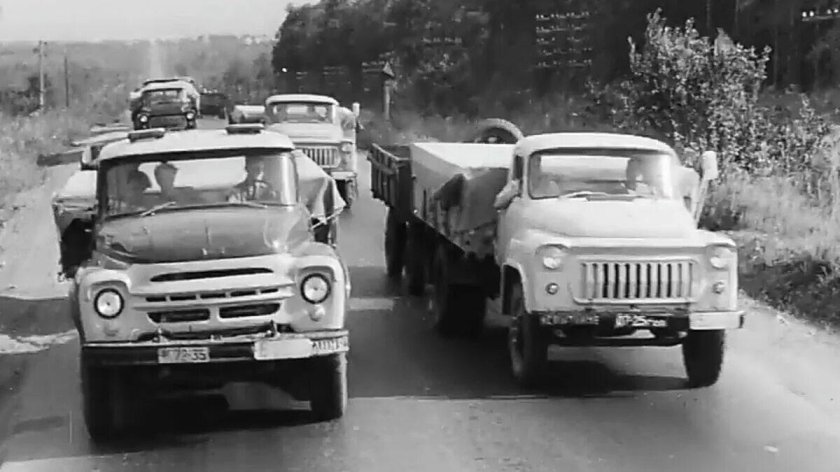 ЗИЛ 130 И ГАЗ 53