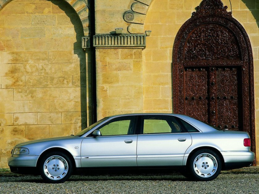 Audi a8 d2 2001