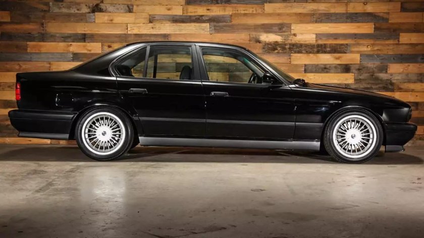 BMW m5 e34