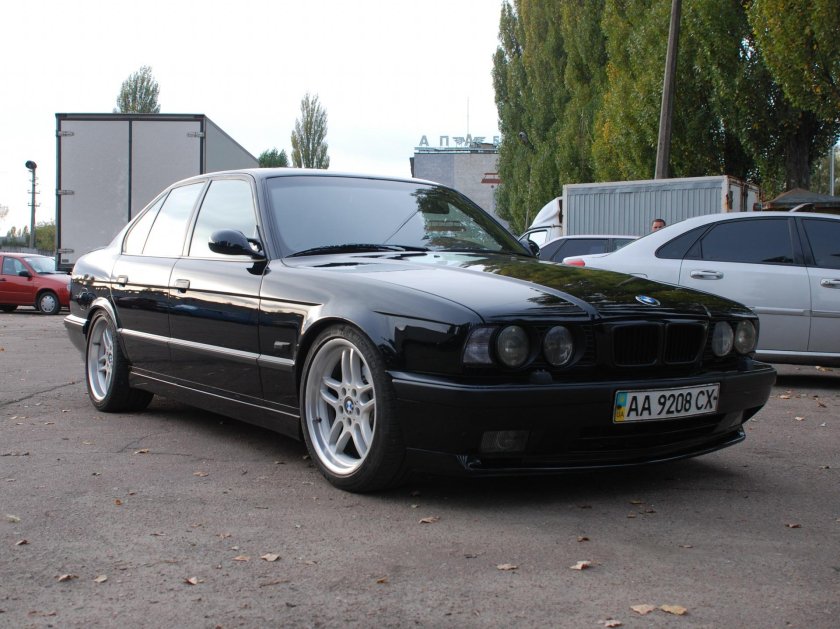 BMW e5 e34