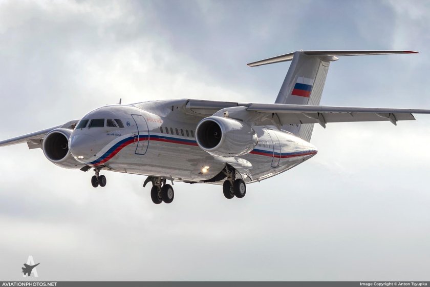 Ан 148 пассажирский самолёт