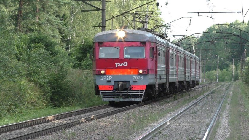 Эр2 электропоезд