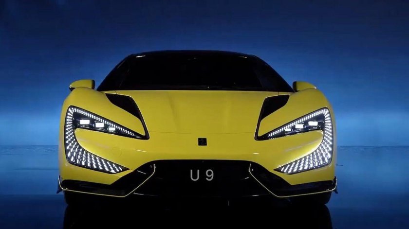 BYD Yangwang u9 салон