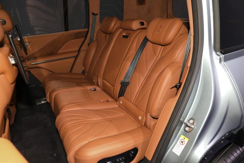 Yangwang u8 внедорожник