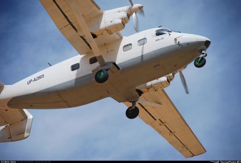 АН-28 Восток