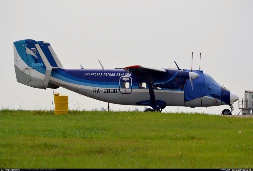 Ан 28 пассажирский самолёт