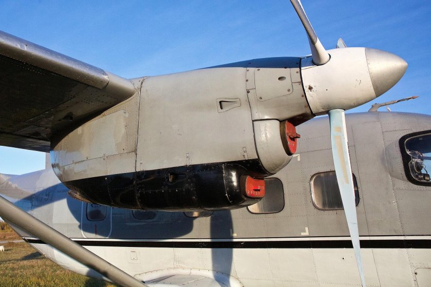 АН 28 самолет