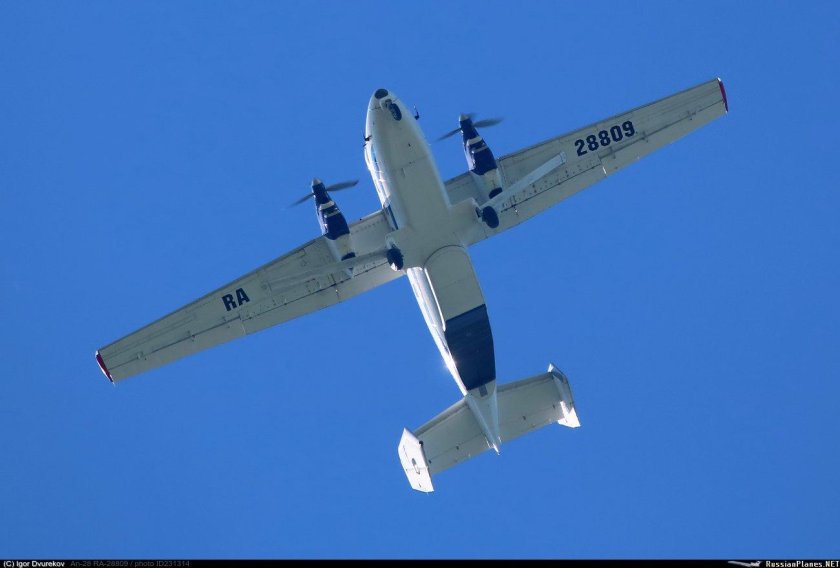 АН 28 самолет