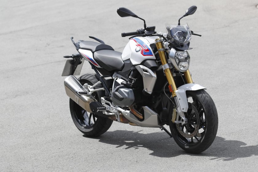 BMW r1250r