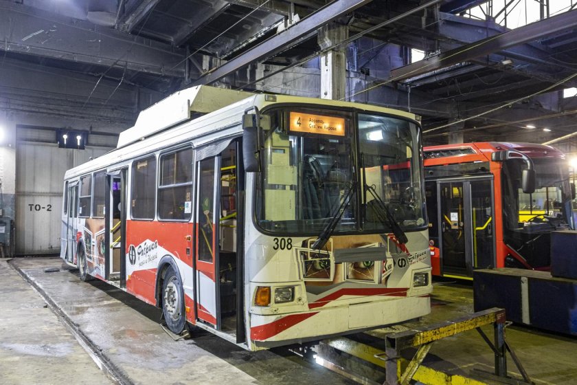 Троллейбус Адмирал Иркутск