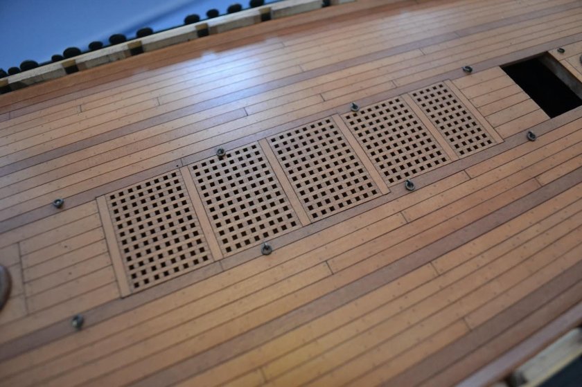 Рустерные решетки на корабле