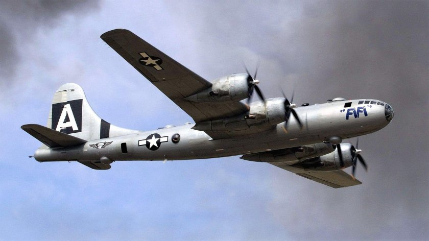 Самолет b-29 Superfortress
