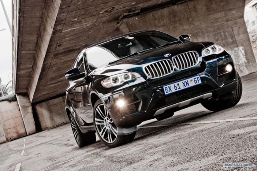 BMW x8 Black