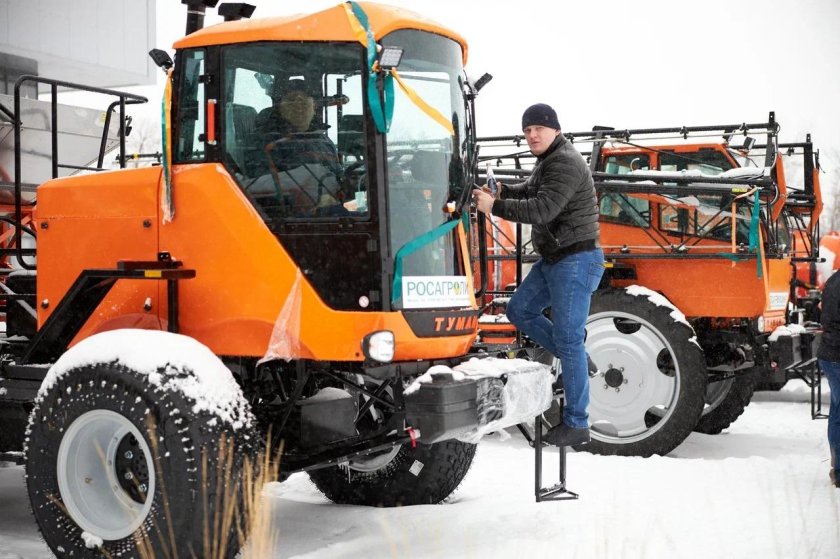 Трактор Ярославец