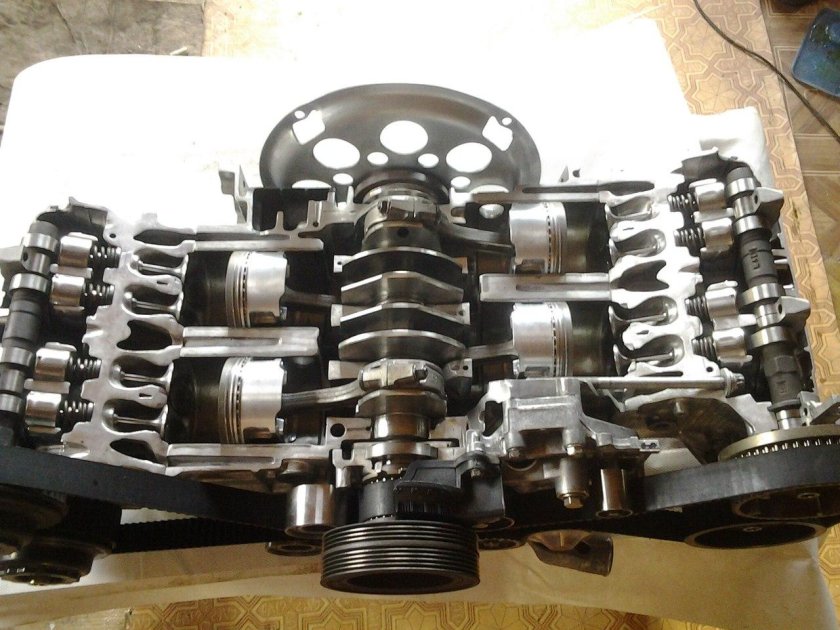 Коленвал Субару ej20