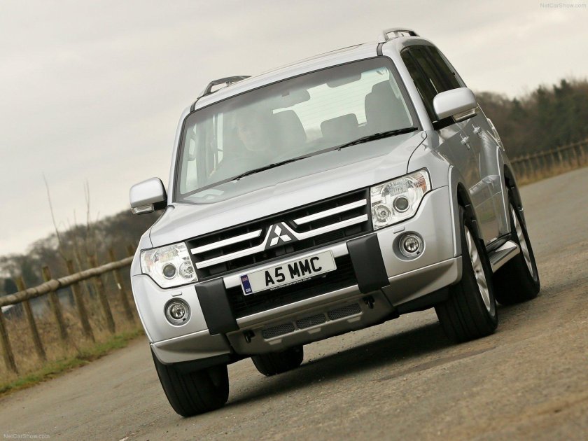 Mitsubishi Pajero 5
