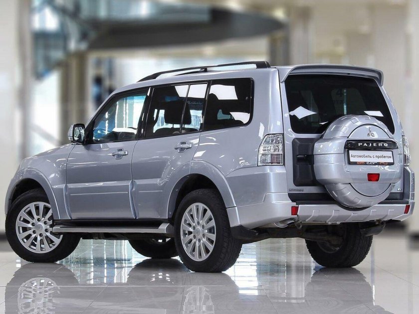 Митсубиси Паджеро 4 поколения