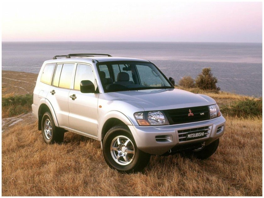 Mitsubishi Pajero 3