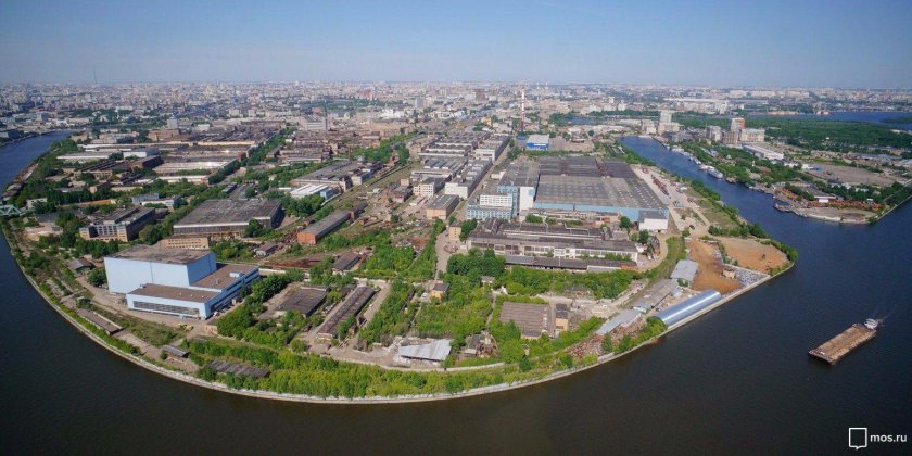 Территория завода ЗИЛ В Москве