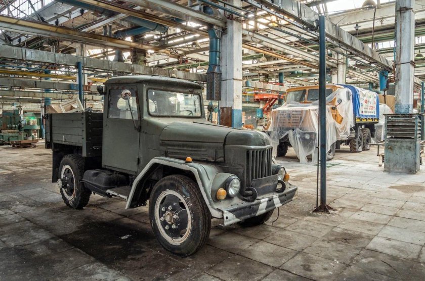 Завод имени Лихачёва ЗИЛ