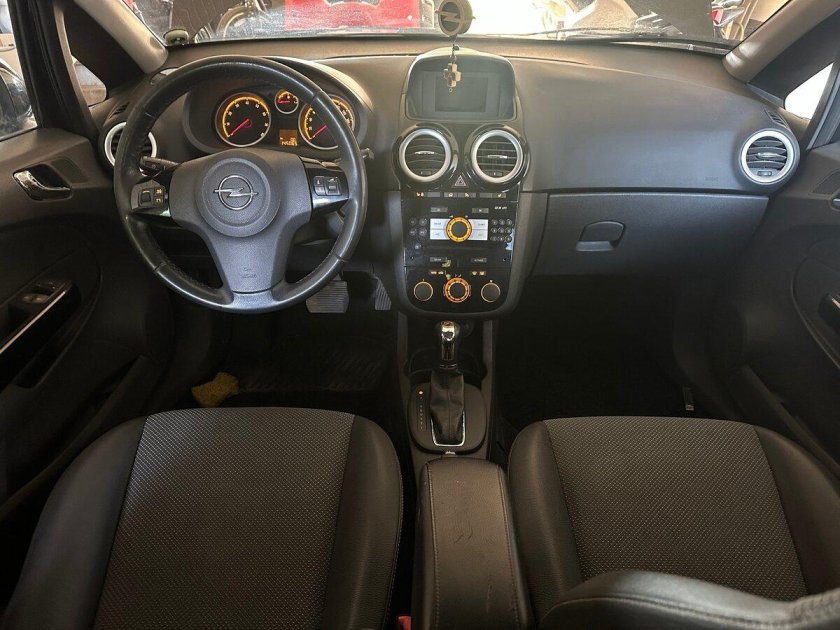 Опель корса 1 4