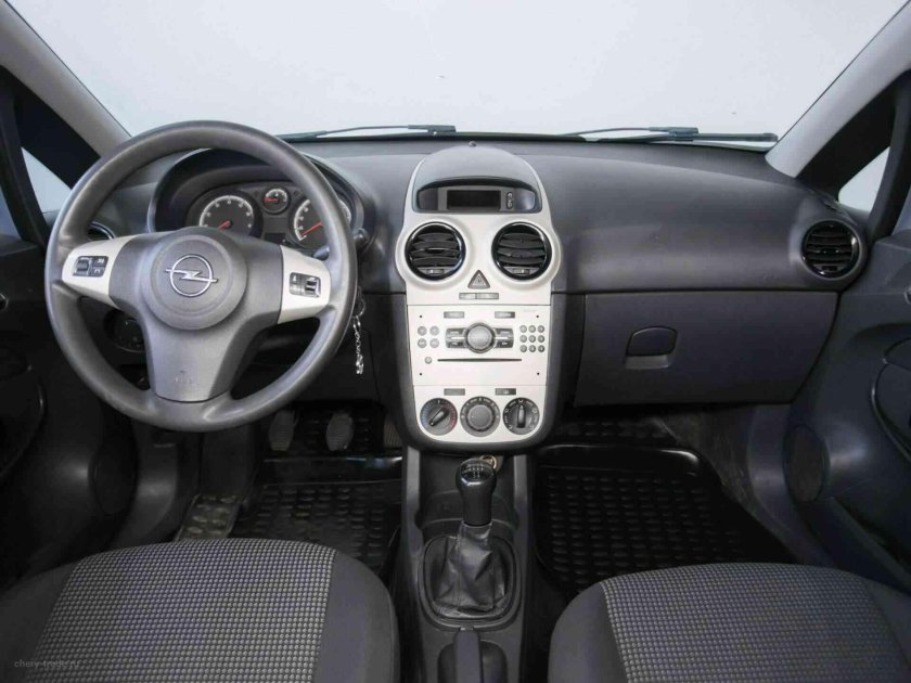Opel Corsa d 1.2 робот