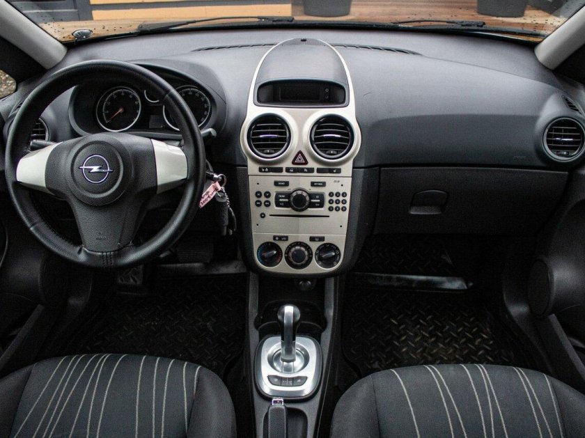 Opel Corsa 2007 1.2