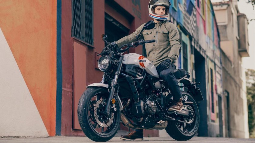 Yamaha xsr700 XTRIBUTE