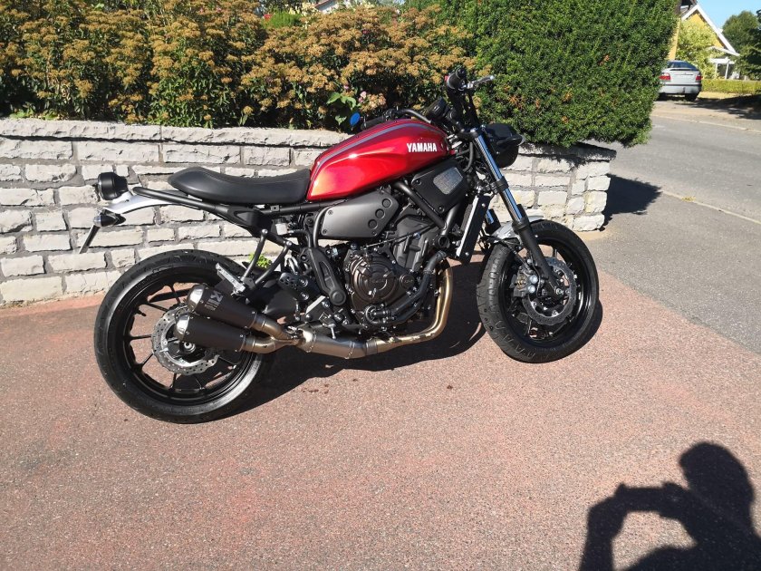 Yamaha xsr700