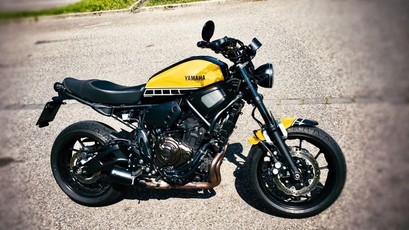 Yamaha xsr700