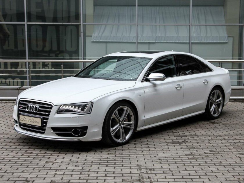 Audi a8 d4 белая