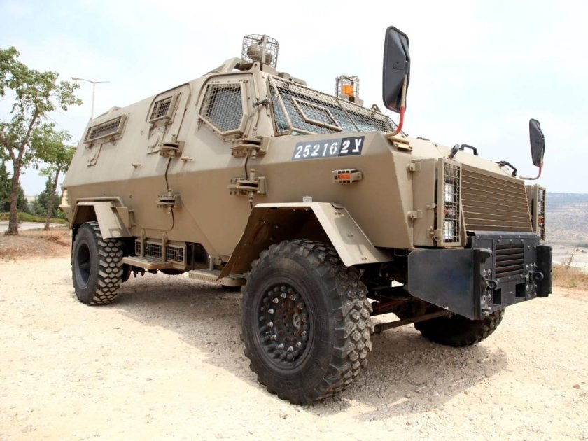 БТР Вольф израильский