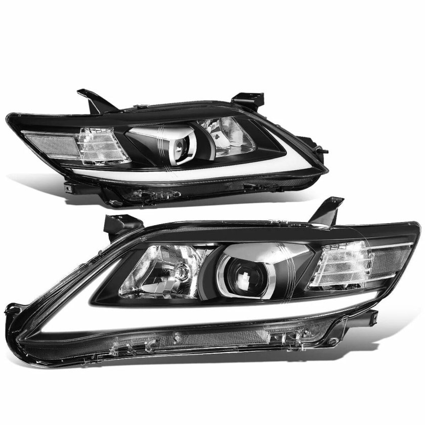 Фары Toyota Camry v70
